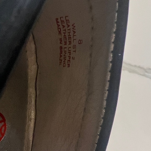 Marc Joseph Leather Navy Loafers with Tassels and Studs. New without Tags - Picture 4 of 4